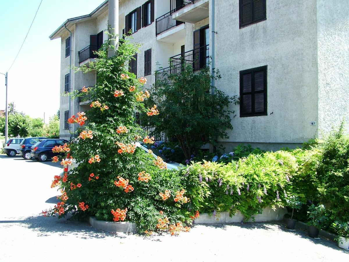 Casa Pier E Anna Apartment Murazzano  Luaran gambar
